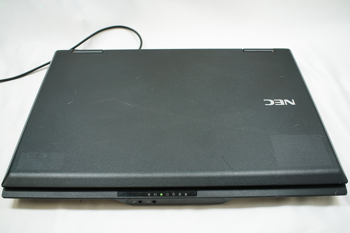 ジャンク品ノートパソコン　NEC PC-VK20　15.6インチ