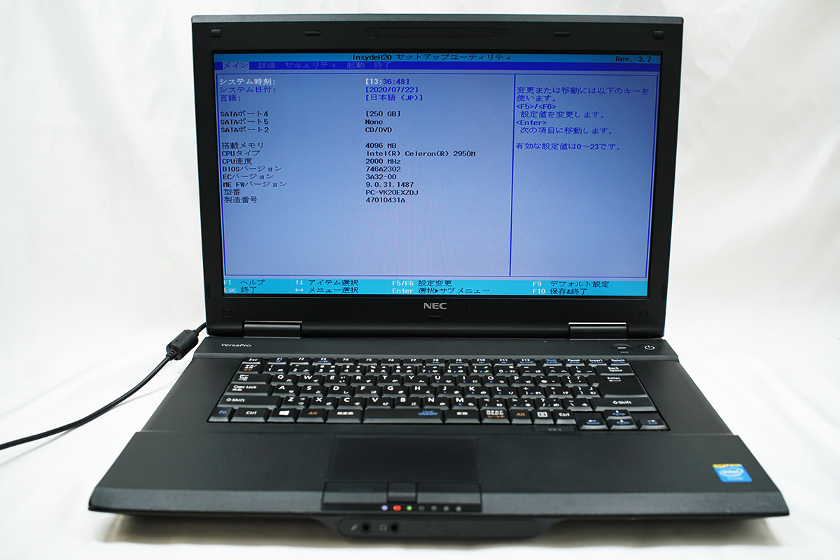 ジャンク品ノートパソコン NEC PC-VK20 15.6インチ / Used Fun